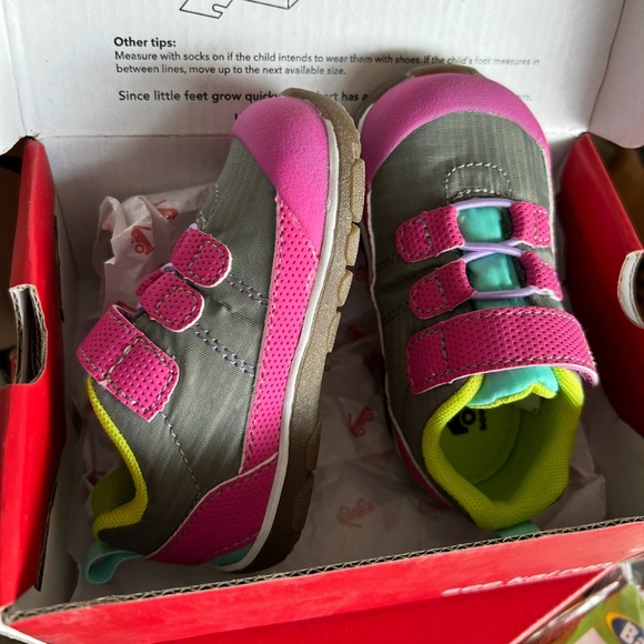 See Kai Run size 6 - Picture 1 of 2